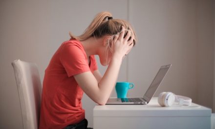 6 Lucruri pe care le poti face pentru a scapa de stres in timpul serviciului